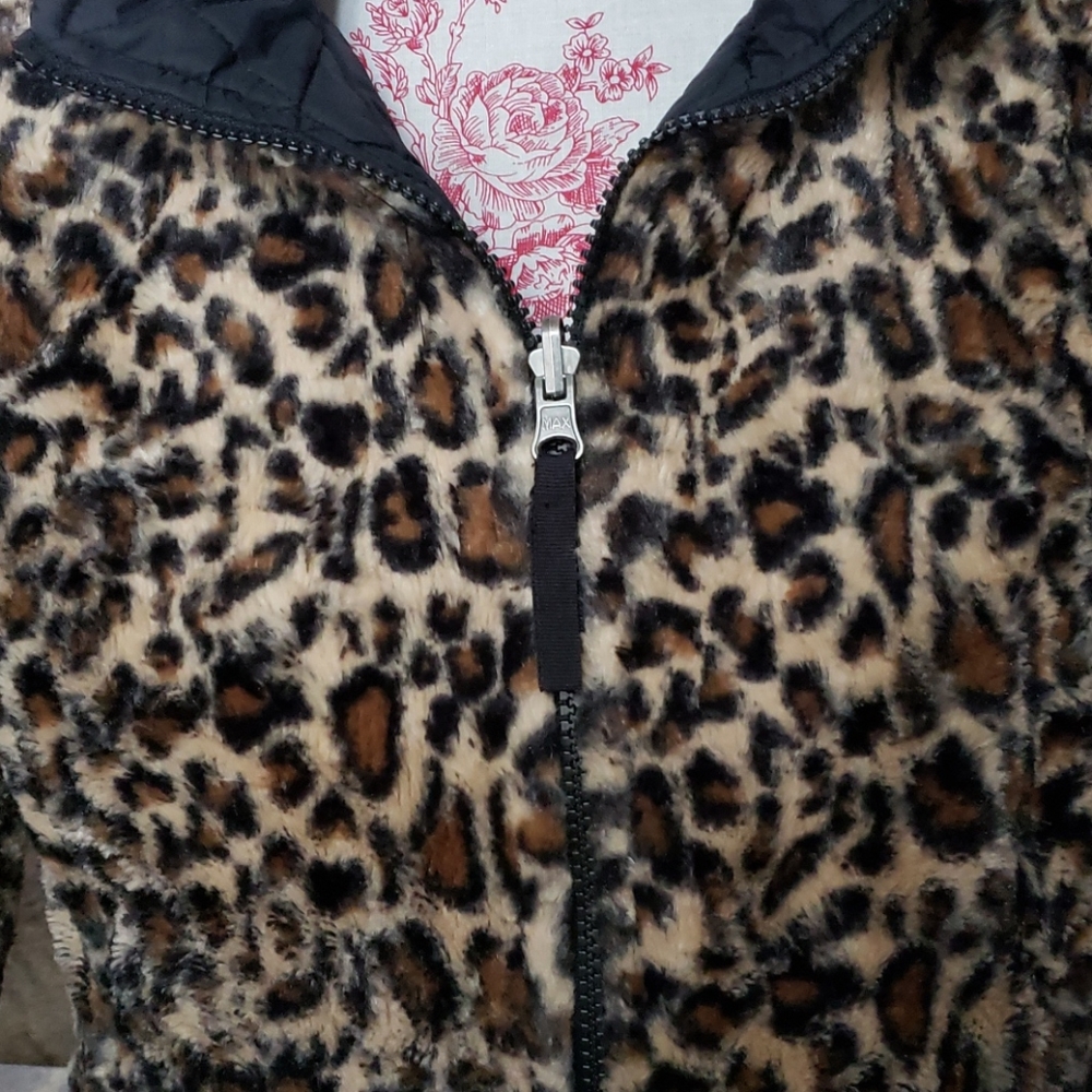 Jacket - Picture 3 of 5